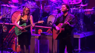 Tedeschi Trucks Band - Fall In 10-3-22 Beacon Theater, NYC