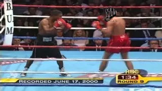 Shane Mosley vs. Oscar De La Hoya - I - Highlights! *720p*