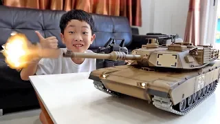 예준이의 탱크 장난감 개봉놀이 트럭 중장비 게임플레이 Tank Toy Unboxing with Car Game Play