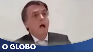 Bolsonaro imita falta de ar por Covid-19