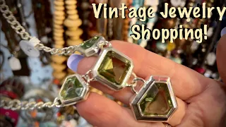 ASMR~Vintage Jewelry shopping trip!  (No-talking) Jewelry rummage!! Brights Antique World.