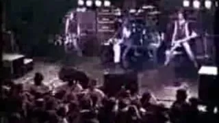 Ramones - She´s The One - live at the Ritz 89