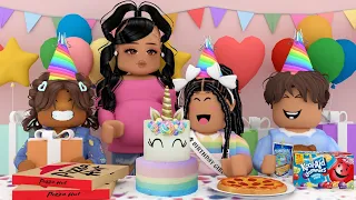 MY DAUGHTER'S 9TH BIRTHDAY PARTY!! *MY EX HUSBAND SHOWED UP!!* | Bloxburg Family Roleplay