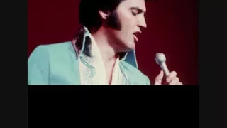 Elvis Presley Walk a mile in My Shoes (Subtitulada al Español)