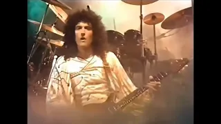 Queen Live Earl's Court 1977 (In The Lap Of The Gods... Revisited)