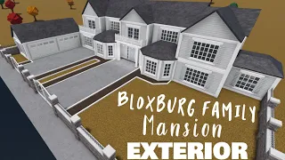 Bloxburg Family Mansion (EXTERIOR ONLY)