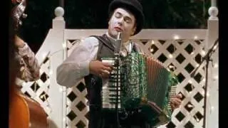The Tiger Lillies in "The Quickie" (2001)
