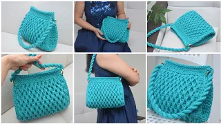 Amazing Crochet Handbag with Honeycomb Pattern The video tutorial Crochet Pattern