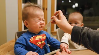 5 Babies Try Solids For The First Time - Freels Quintuplets First Foods