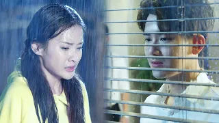 🔓Cinderella hurt her body in the rain, the boss's distressed heart almost broke | Chinesedrama