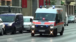 [old & unique Hungarian wail & yelp sirens] Budapest EMS Ford Transit ambulance responding [HU 2017]