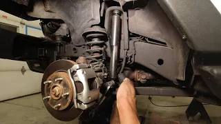 Jeep Wrangler JK Lift Install: Installing a 2.5" Lift Kit with Shocks on Jeep Wrangler