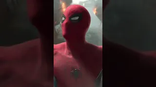 ¿Quién es MÁS FUERTE, SPIDER-MAN o HULK? | #Short