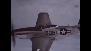 USAAF P-51 Mustangs escorting B-29 over Tokyo (1945)