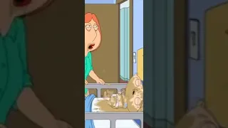 Lois Vomita a Stewie