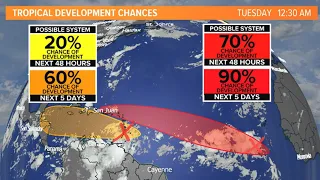 Tropics update: 2 tropical waves in Atlantic that could further develop | 8 a.m. update Aug. 18, 202