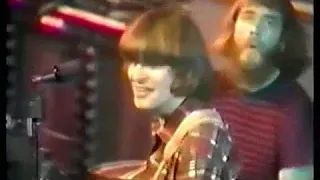 Creedence Clearwater Revival - Bad Moon Rising (Live) HQ