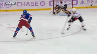 Chris Kreider scores after Filip Chytil pass