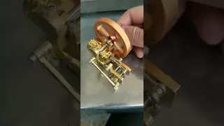 Mini Gamma Hot-air Stirling Engine Model - EngineDIY