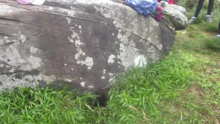 Shapinsay School 2017 Dwarfie Stane tunnel