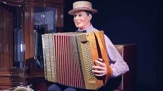 Автоматон музыкальный «Accordeo-boy». Musical automaton "Accordeo-boy"