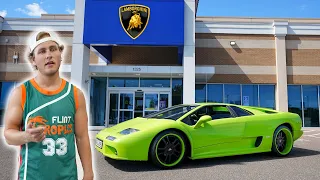 Trolling Car Dealership with Fake Lamborghini