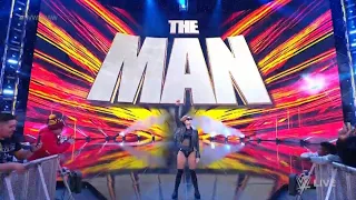 Becky Lynch Entrance: WWE Raw, Dec. 5, 2022