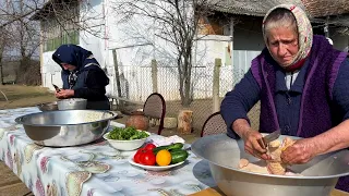 AVÓ CAUCASIANO DE 95 ANOS COZINHANDO O MELHOR PILAF DA VILA! VIDA NO CAMPO RURAL