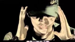 Khalil Fong (方大同) - 春風吹 Official Music Video