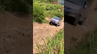 Off road   How skilled is this female driver #H9 Haval h9 off road  1