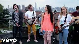 Sheppard - Let Me Down Easy (BalconyTV)
