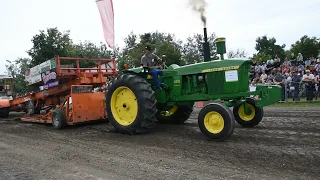 Tir de Tracteur de l'Île d'Orléans 2023 Tracteurs 6000 à 16 000lb Stock