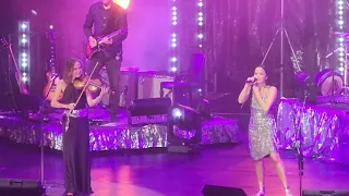 THE CORRS LIVE IN MANILA 2023 | RUNAWAY (Audience View)
