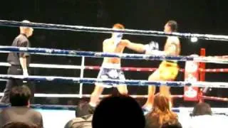 Muay Thai - Saenchai sor kingstar  (thai) VS Komya (Japan)