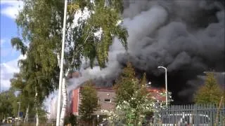 Grote brand bij bouwbedrijf Smits in Oirschot. 28-09-2012