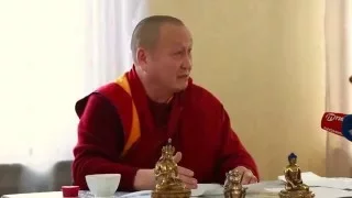 Хамбо лама Дамба Аюшеев  подвел итоги 2015 года.