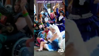 League of Legends Cosplay @ Gamescom! #shorts