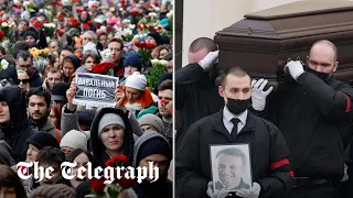 Alexei Navalny: Thousands line Moscow streets to pay respect to late opposition leader