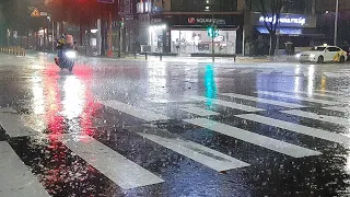 깊은밤, 도로변에 쏟아지는 폭우에 마음이 편안해져요. 인천 부평역 인근. 우중산책. 힐링. 빗소리. ASMR비.