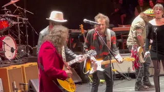 Train Kept A Rollin’– Johnny Depp, Kirk Hammett, Ron Wood, Billy Gibbons, Imelda May, Jeff Beck Band