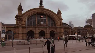 Hauptbahnhof | Central Station Frankfurt am Main