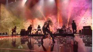 Shakira - Empire | Live at iHeartRadio Music Awards 2014