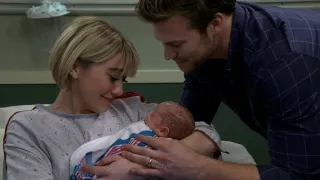 Baby Daddy (2012-2017): Riley gives birth with Ben's help