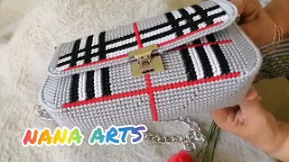 شنطة الشياكة والأناقة  من البلاستيك الكنفا من نانا آرتس Beautiful Plastic Canvas bag from NANA ARTS