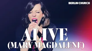 LIVE at Berlin Church : "Alive, Mary Magdalene" by Natalie Grant - performed by Alaina Mack