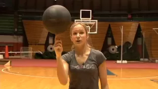 How to spin a basketball