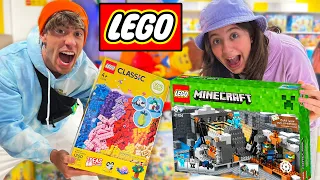 WE VISIT THE LARGEST LEGO STORE IN THE WORLD!!