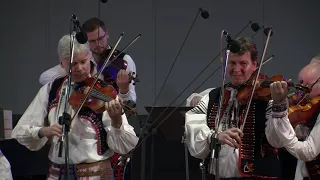 Cimbálová muzika Friš & Miroslav Kolacia a Lubomír Graffe - Soarele si Luna