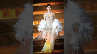 Gülnezer Bextiyar red carpet look at Vogue event in Shanghai