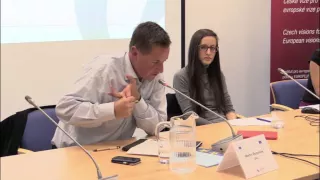 Seminář v Evropském domě: Uprchlíci v Evropě - jak je (ne)řešíme? (8.10. 2014)